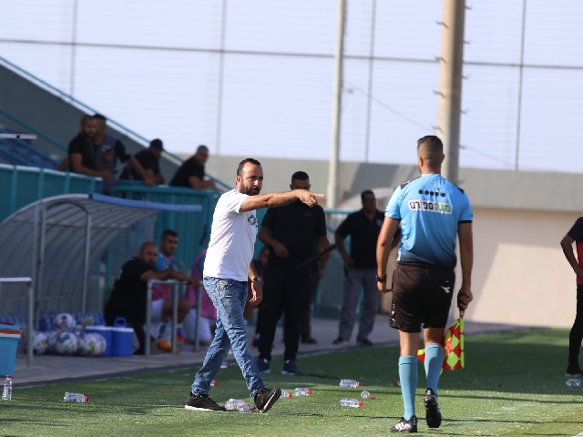 חושב קדימה. סרסור (דאפר מחאמיד)